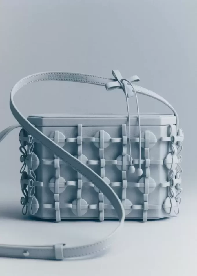 Button Bow Box Edition Cloud Button Bow Box Edition Cloud