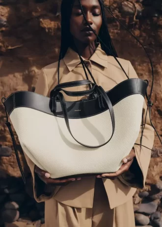 Cyme Edition  Black Canvas