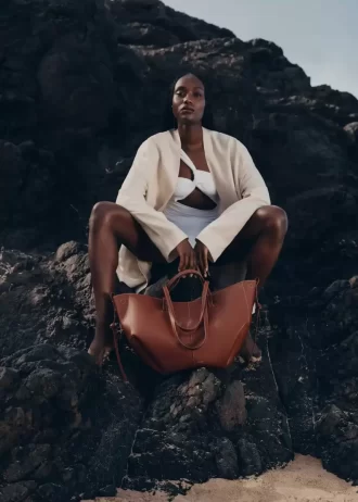 Cyme Edition  Textured Cognac