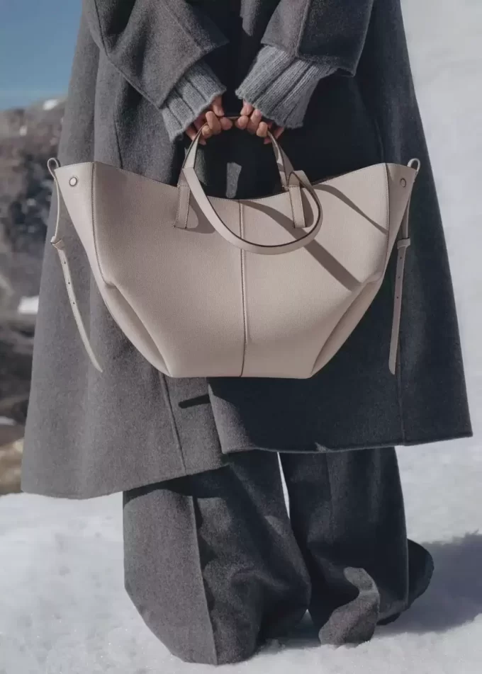 Cyme Edition  Textured Mist