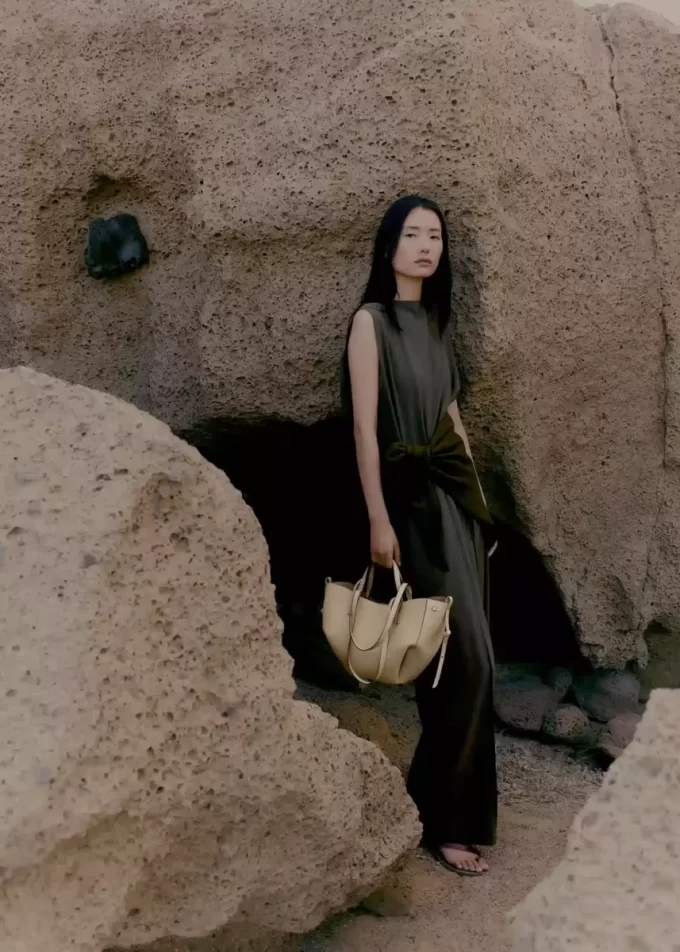 Cyme Mini Edition  Textured Sand