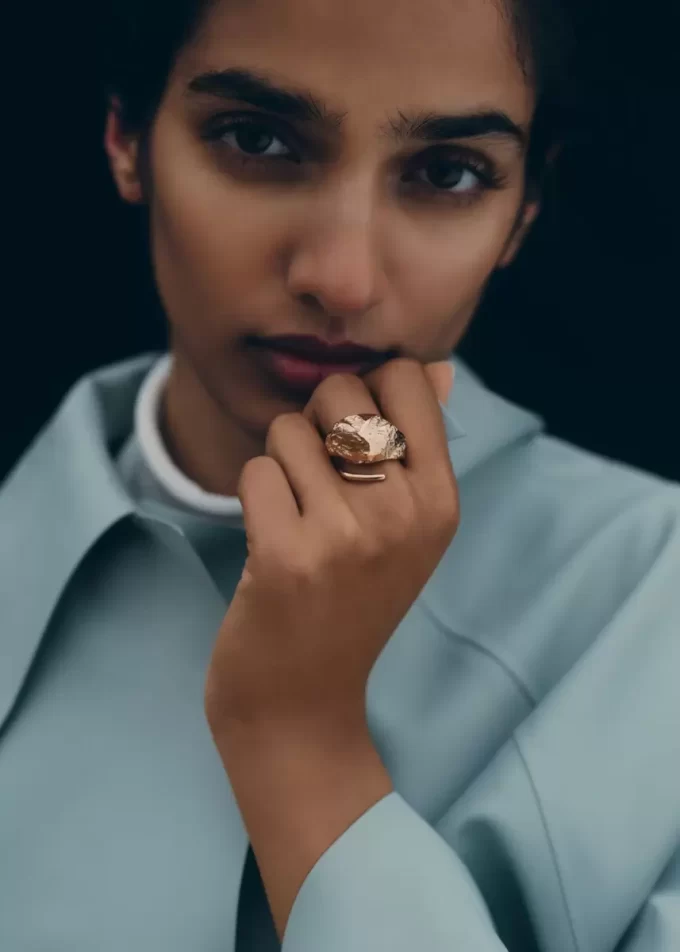 Eroz Ring Edition 24 carat gold gilded Eroz Ring Edition 24 carat gold gilded