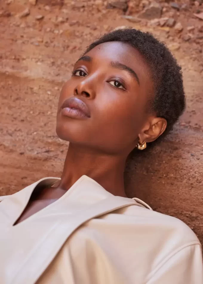 Eroz Stud Earrings Edition 24 carat gold gilded Eroz Stud Earrings Edition 24 carat gold gilded