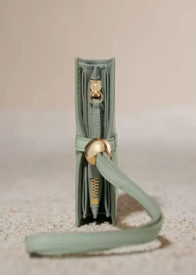 Kayé Card Holder Edition  Textured Duo Fresh Almond