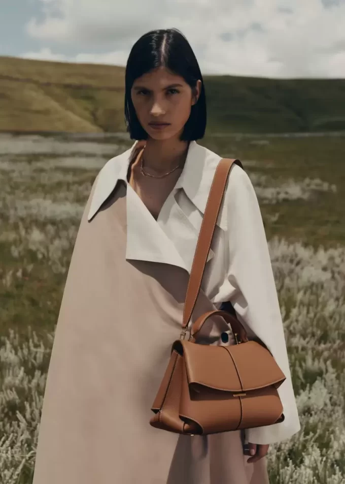 Mokki Edition  Textured Camel