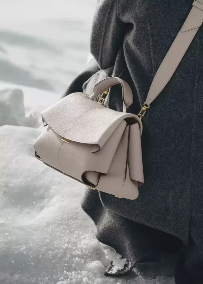 Mokki Edition  Textured Mist