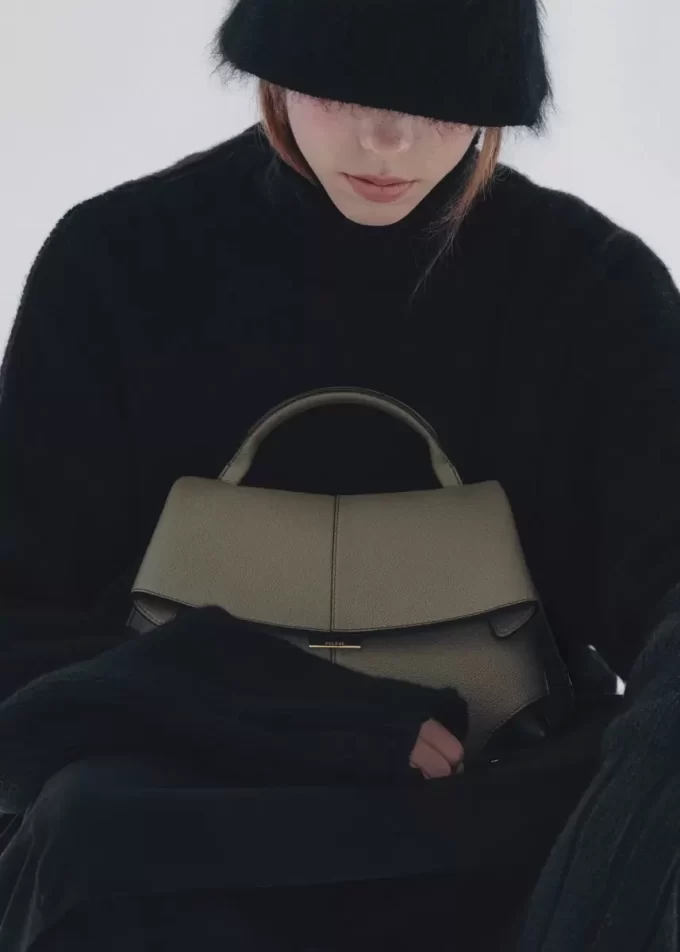 Mokki Edition  Textured Smoky Green