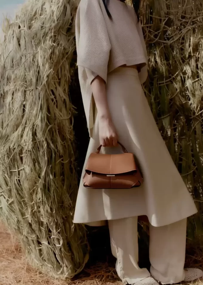 Mokki Mini Edition Textured Camel Mokki Mini Edition Textured Camel