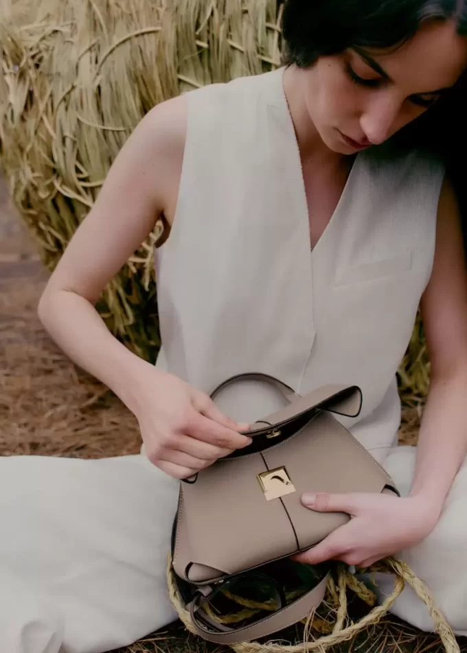 Mokki Mini Edition  Textured Taupe