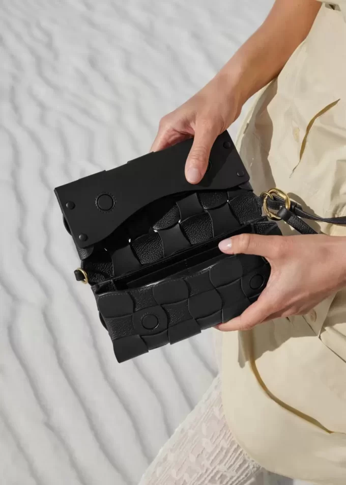 Neiti Edition  Duo Black