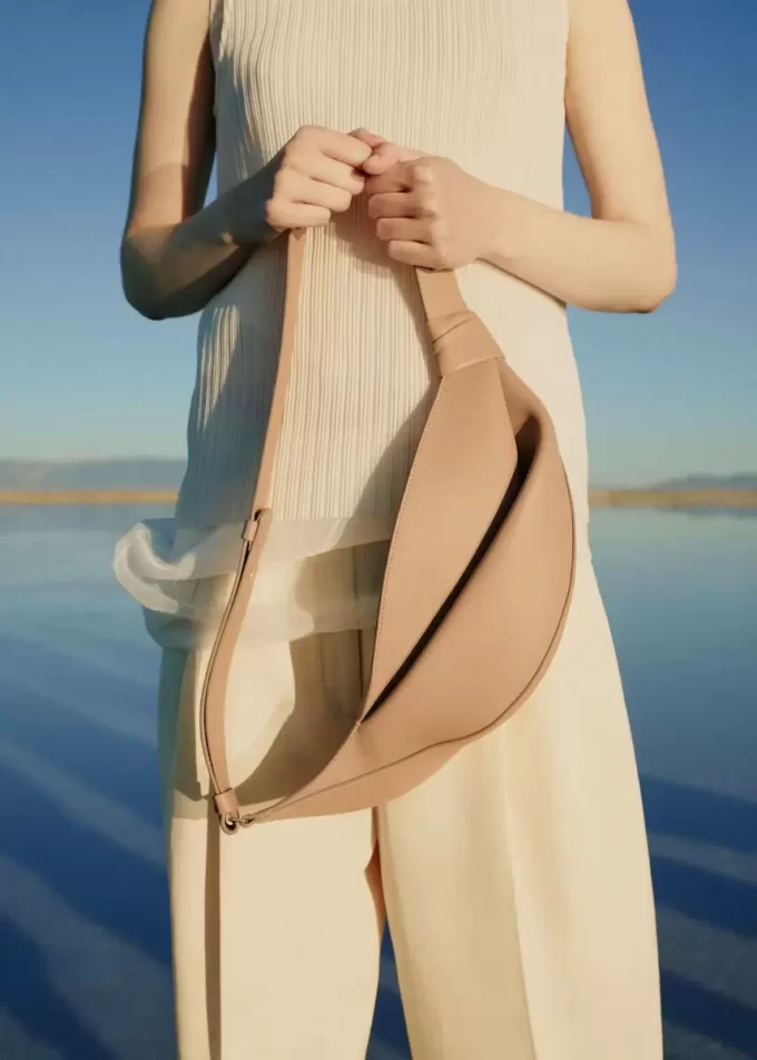 Neyu Edition  Smooth Beige