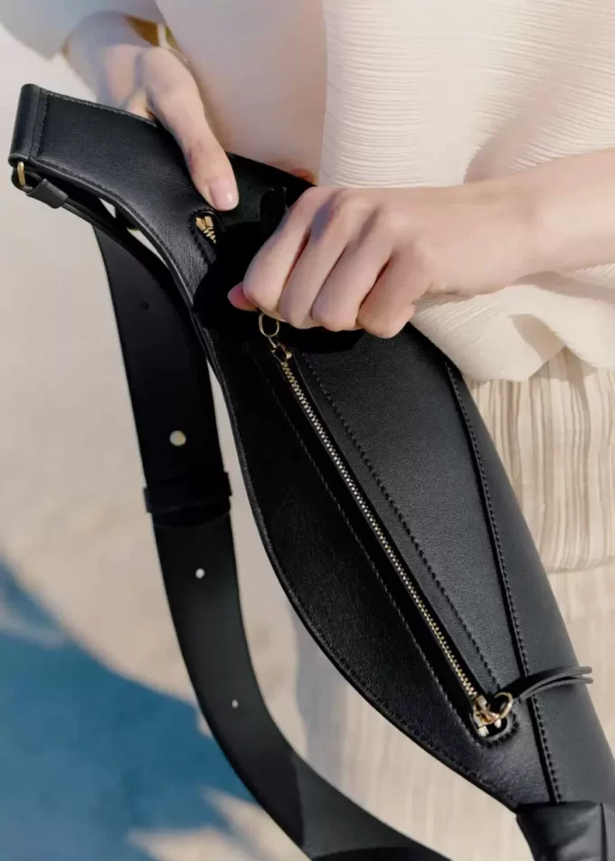 Neyu Edition  Smooth Black