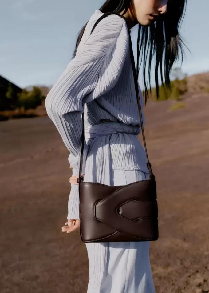 Nodde Edition  Smooth Ebony