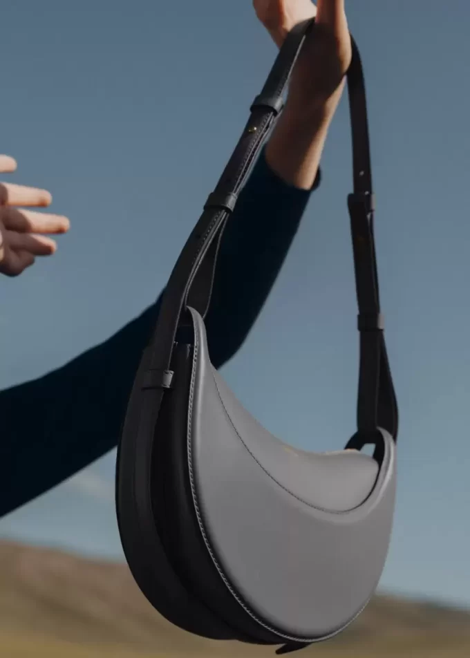 Numéro Dix Edition  Smooth Stone