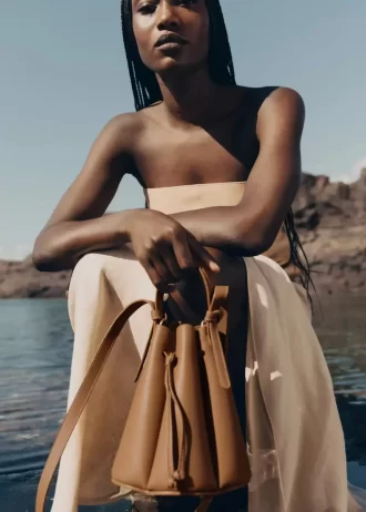 Numéro Huit Mini Edition  Textured Camel