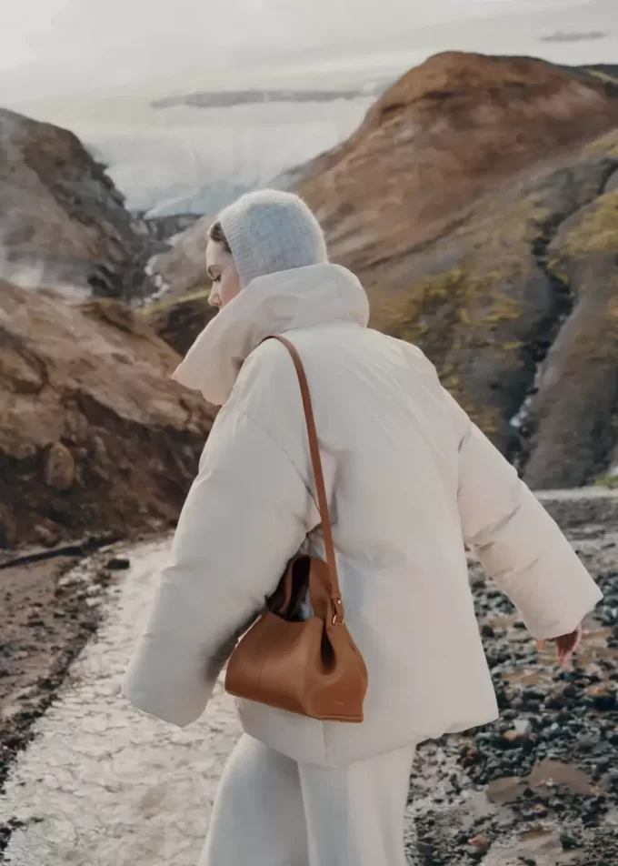 Numéro Neuf Mini Edition  Textured Camel