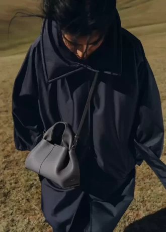 Numéro Neuf Mini Edition  Textured Stone