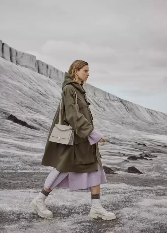 Numéro Sept Edition  Textured Chalk