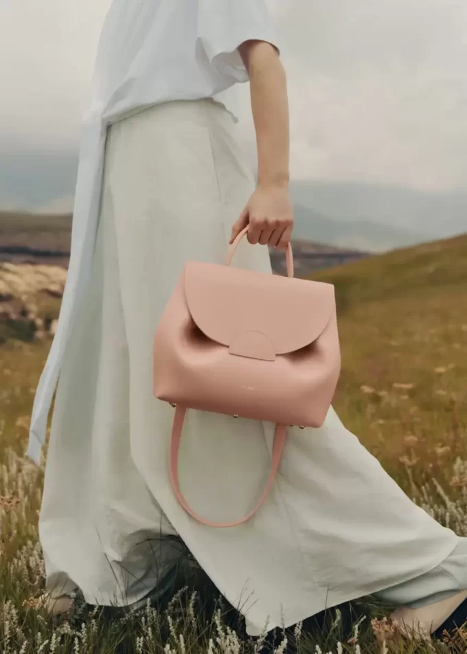 Numéro Un Edition  Textured Pink