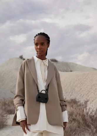 Numéro Un Micro Edition  Textured Black