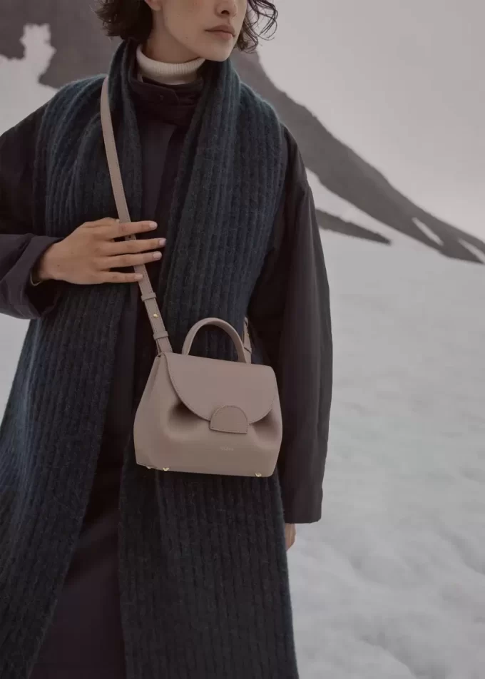 Numéro Un Nano Edition Textured Taupe Numéro Un Nano Edition Textured Taupe