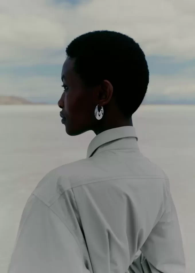 Éole Slim Hoop Earrings Edition plated brass