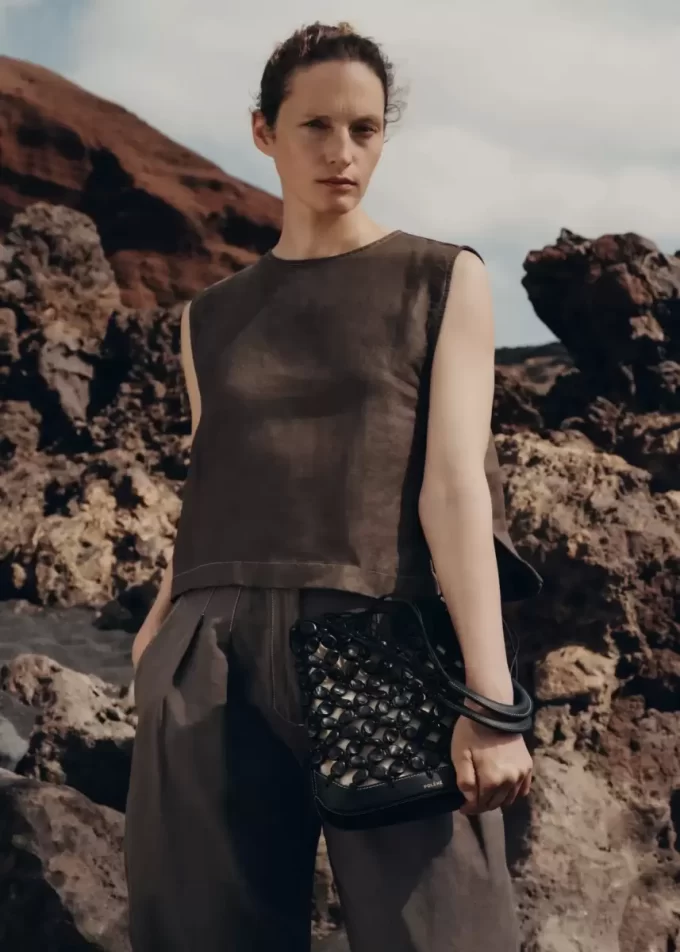 Solé Edition  Black