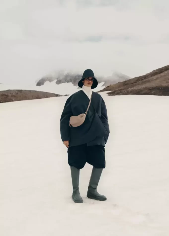 Tonca Edition  Textured Taupe