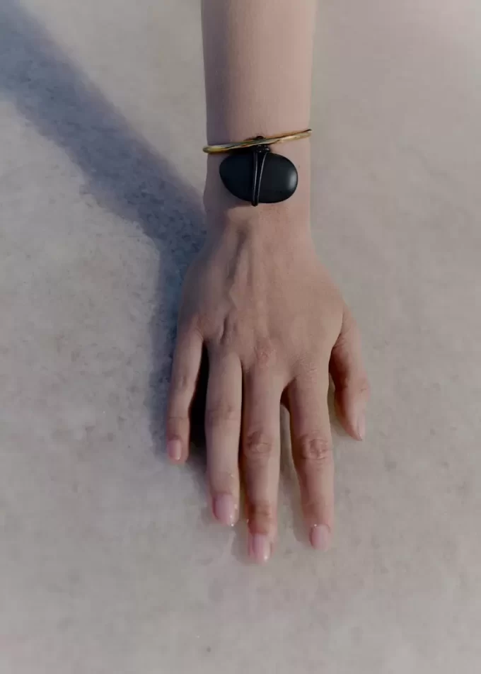 Téré Cuff Edition  Black Marble